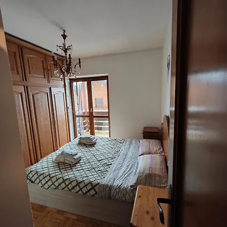 Ciasa De Carla Apartment