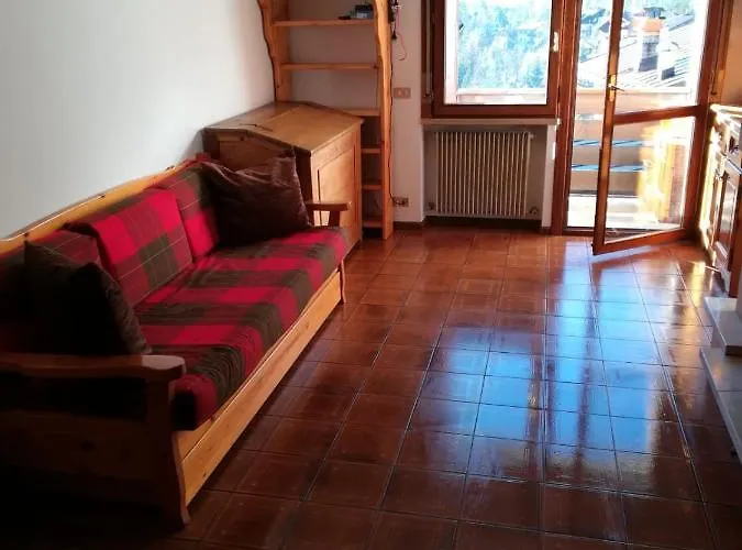 Ciasa De Carla Lägenhet *